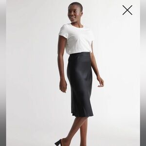 Quince black silk skirt. Size M